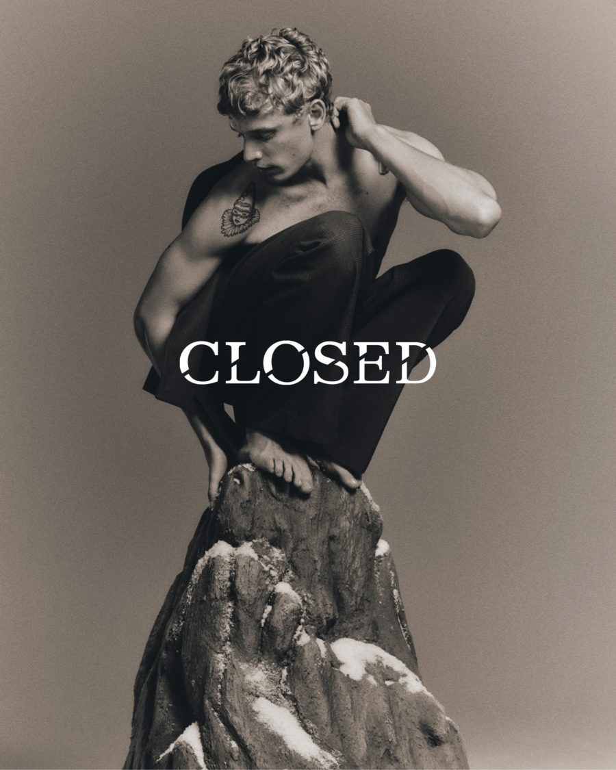 Closed Campaign - Julien Gallico Studio